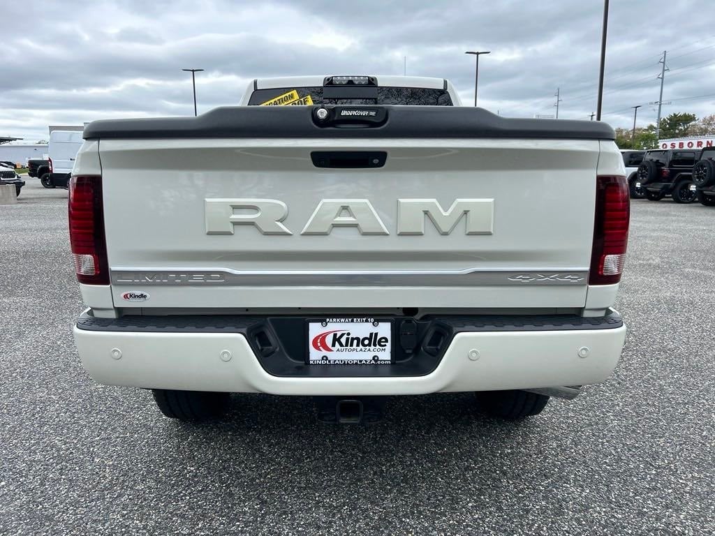 2018 RAM 3500 Limited /Odometer is 47781 miles below market average!